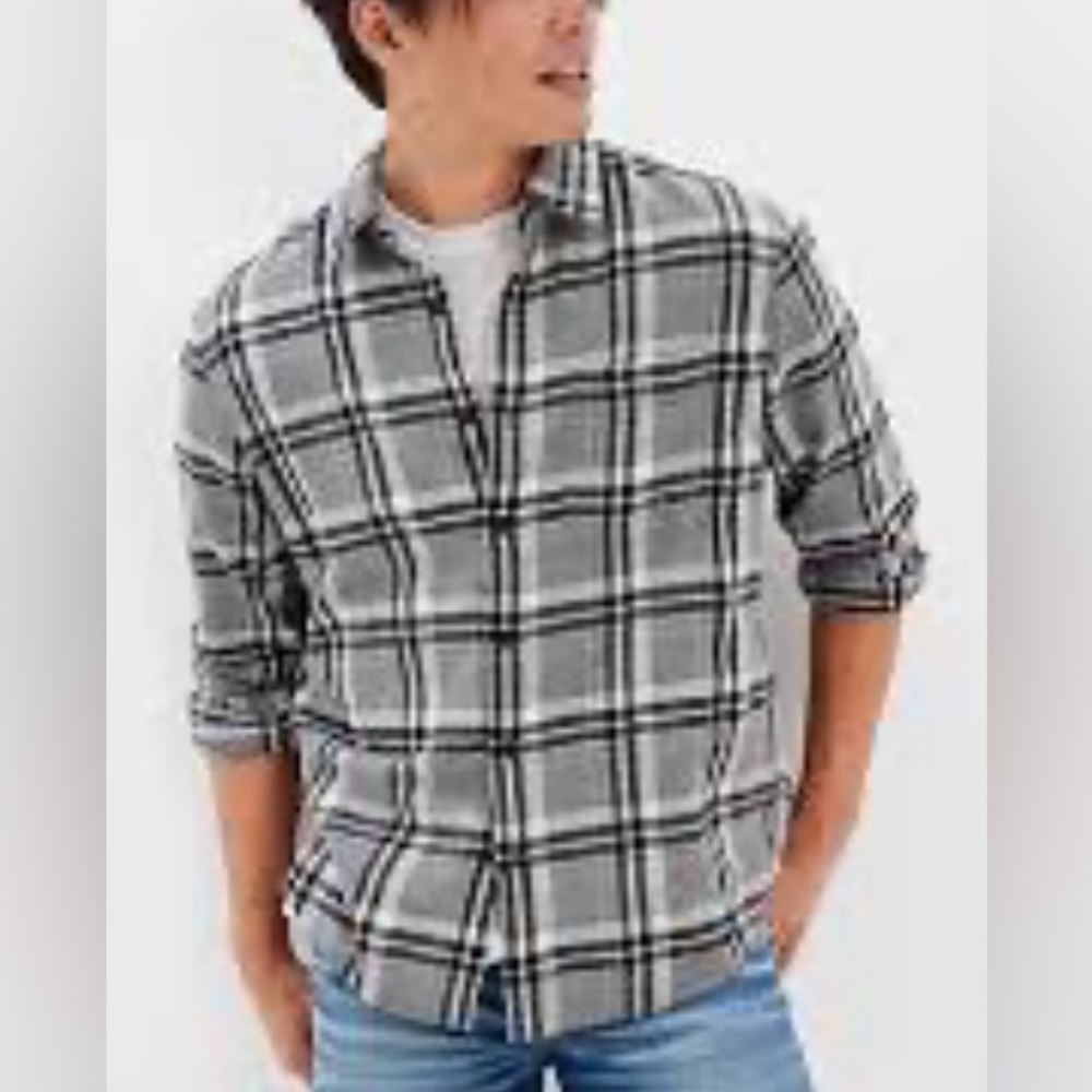 American Eagle Plaid Flannel Cotton Button Down Shirt